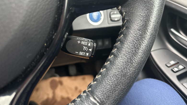 Toyota Yaris 1.5 Hybrid Icon Tech 5dr CVT Hybrid Hatchback